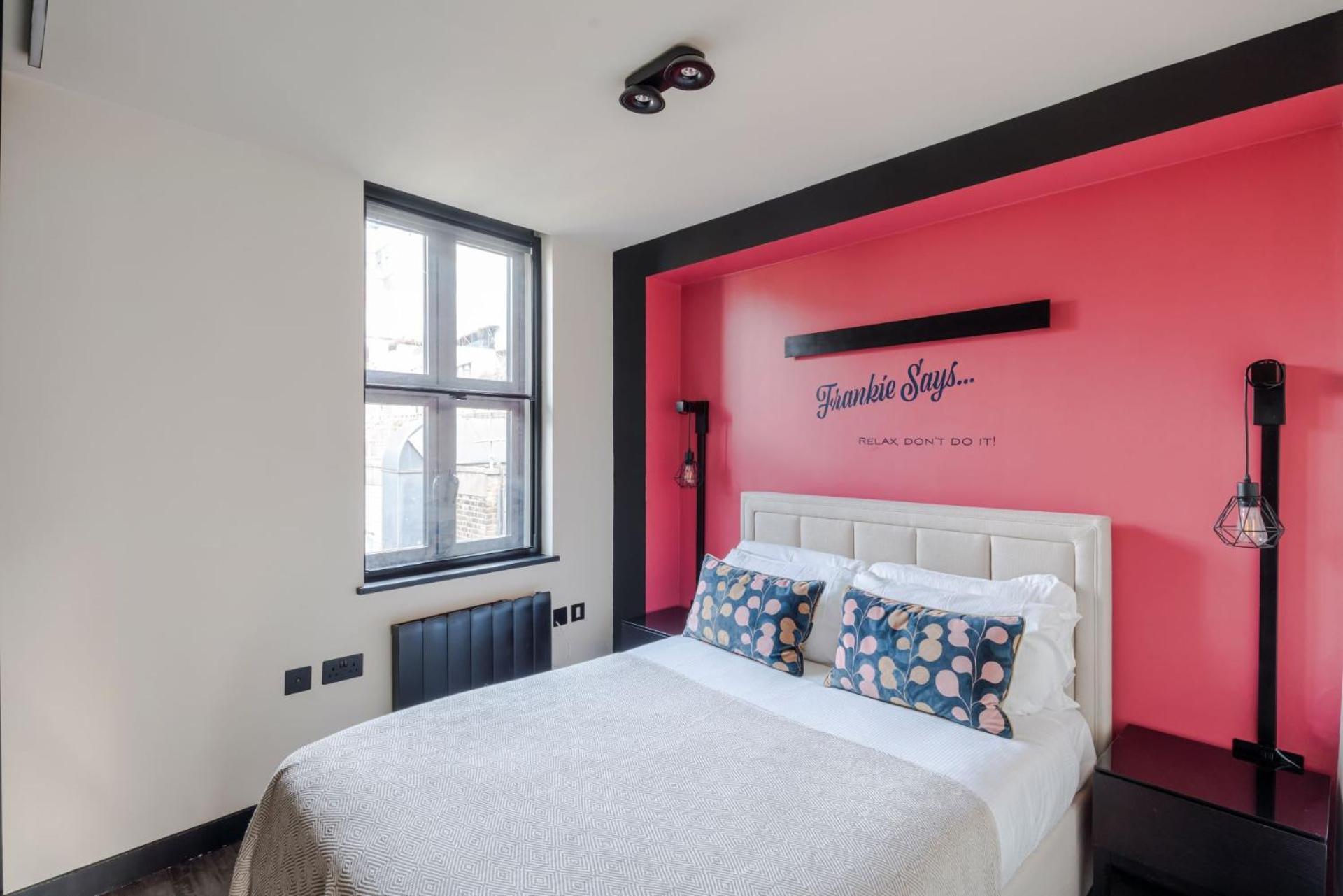 The Influencer Suite - Soho - By Frankie Says Londres Extérieur photo